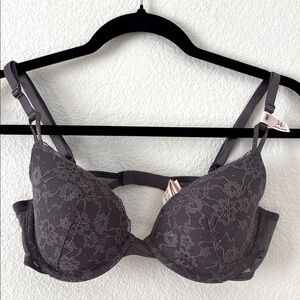 Victoria’s Secret Demi lace bra